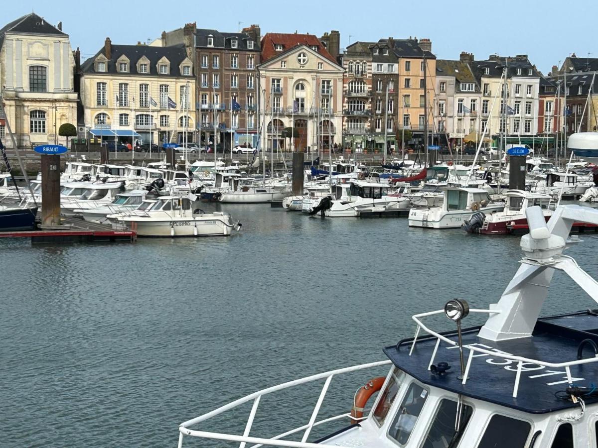 Grand Appartement, 3 Chambres, Centre De Dieppe Esterno foto